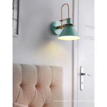 Lampe de mur de chambre à coucher en fer forgé E27 de conception de personnalité moderne simple créative
